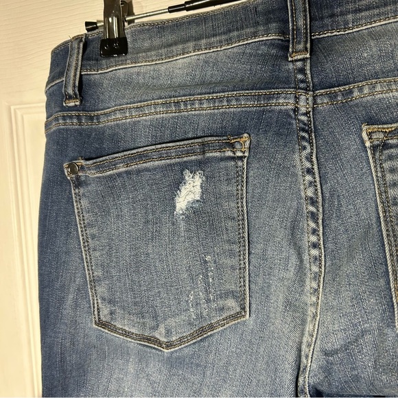 Judy Blue Boyfriend Fit Stretch Denim Distressed JB8275MD Size 11/30 Distressed - Picture 10 of 16